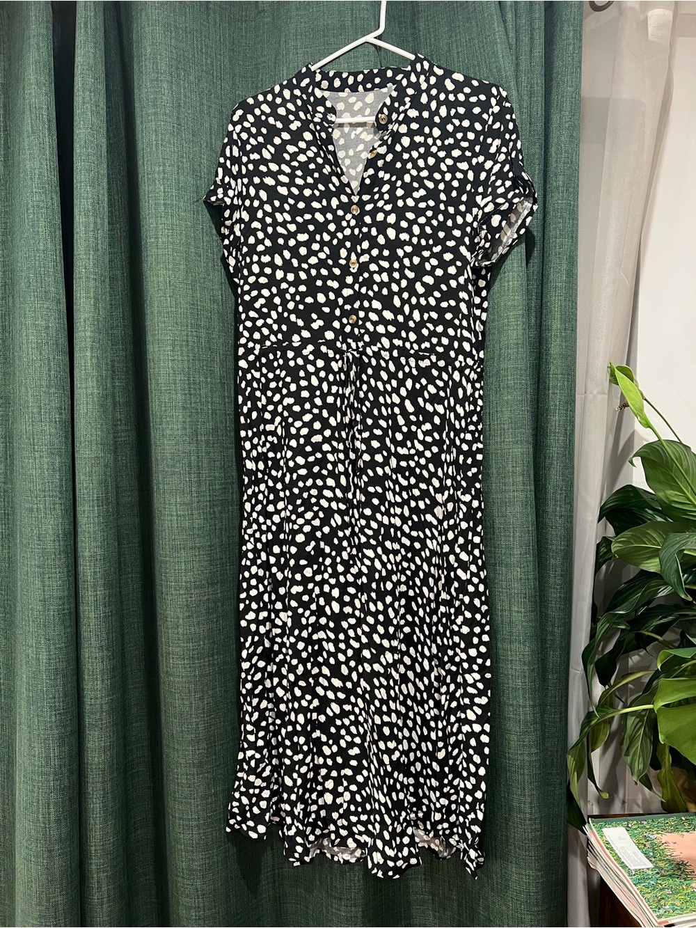 Black & White Spot Button-Front Midi Dress